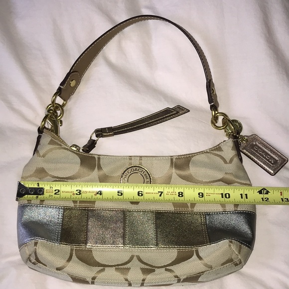Coach- mini shoulder bag with crossbody strap - Picture 9 of 11